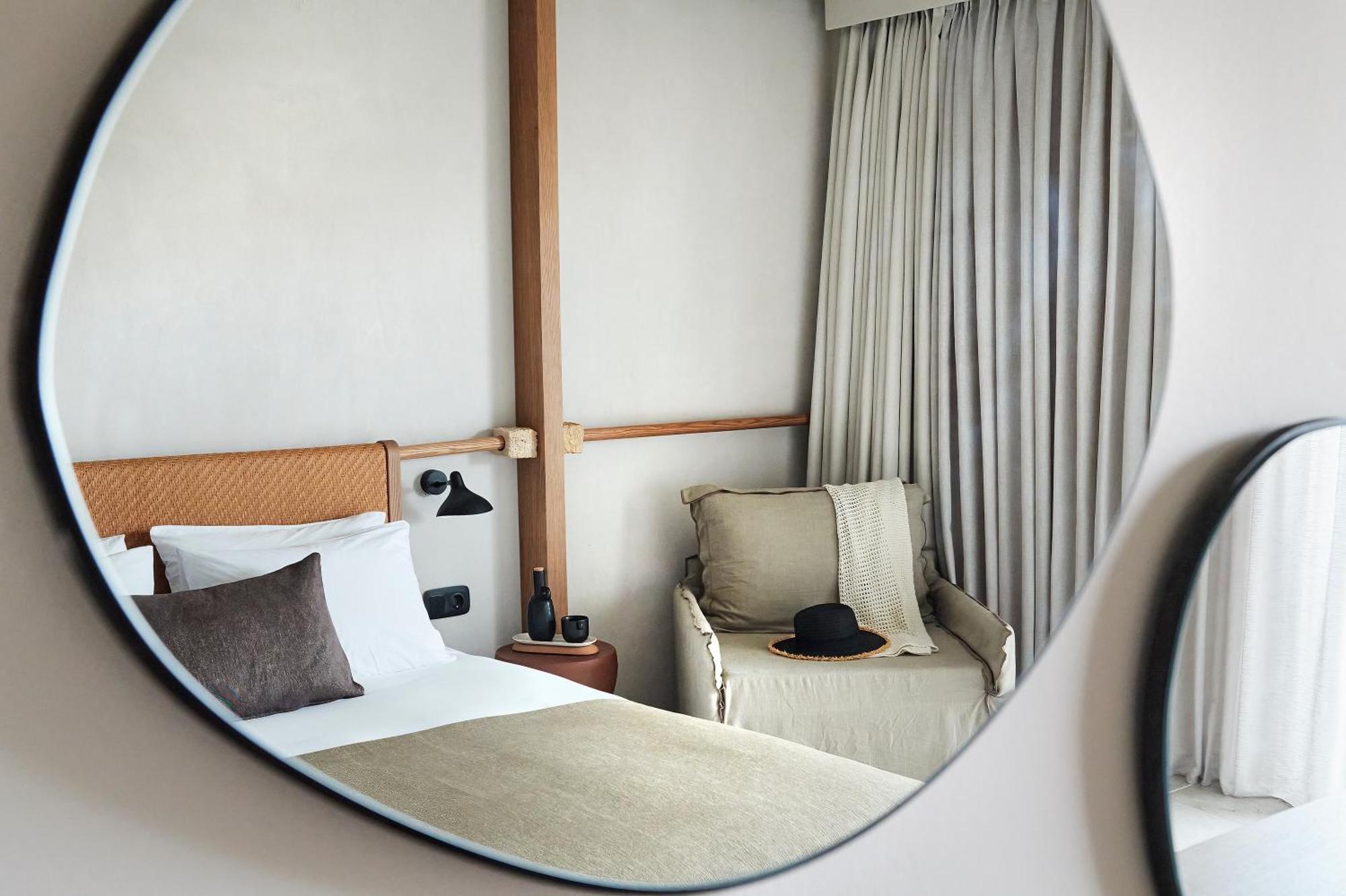 Argile Hotel