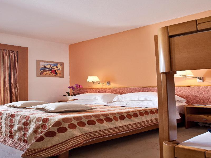 Argile 4* Mantzavináta